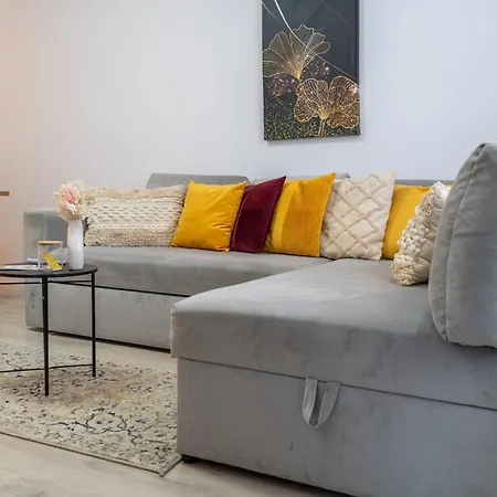 Apartment Mo Host Noua